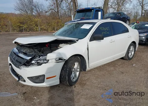 2012 Ford Fusion S из США, поврежденный, VIN 3FAHP0GAXCR105295